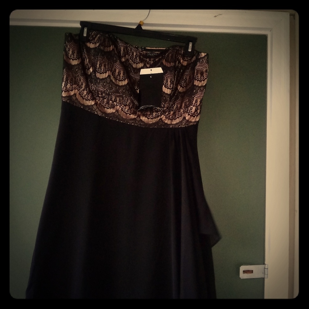 (New)City Chic size 16w Blk Formal Dress